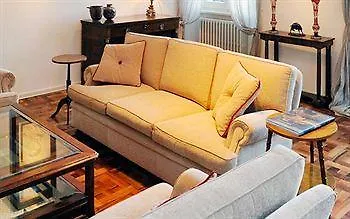 Casa Brenna Tosatto Art Experience Apartahotel Lenno